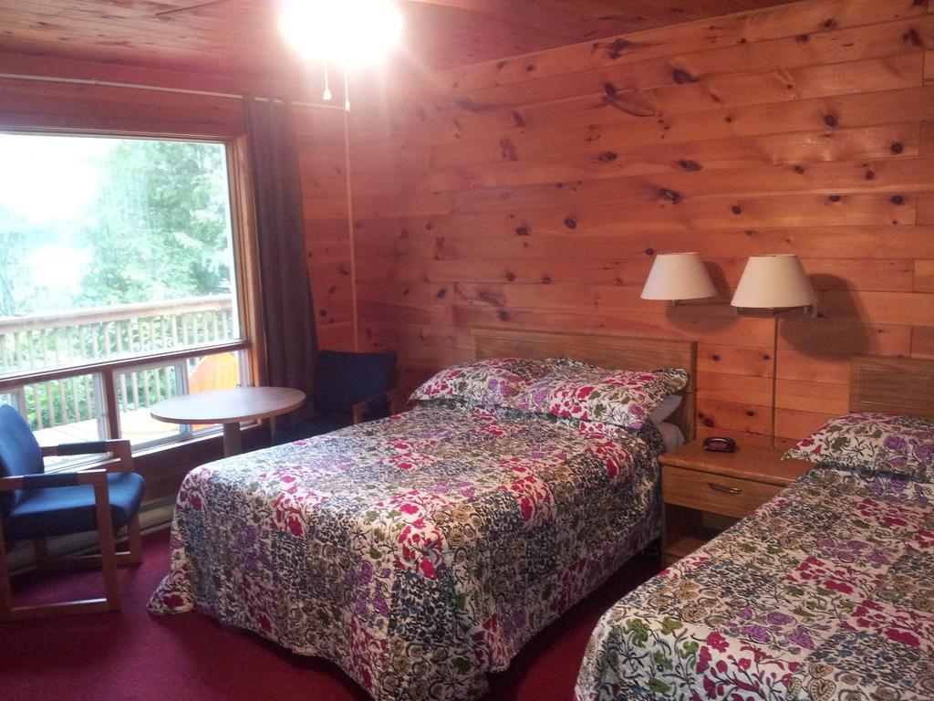 Red Lodge Resort Little Current Room photo